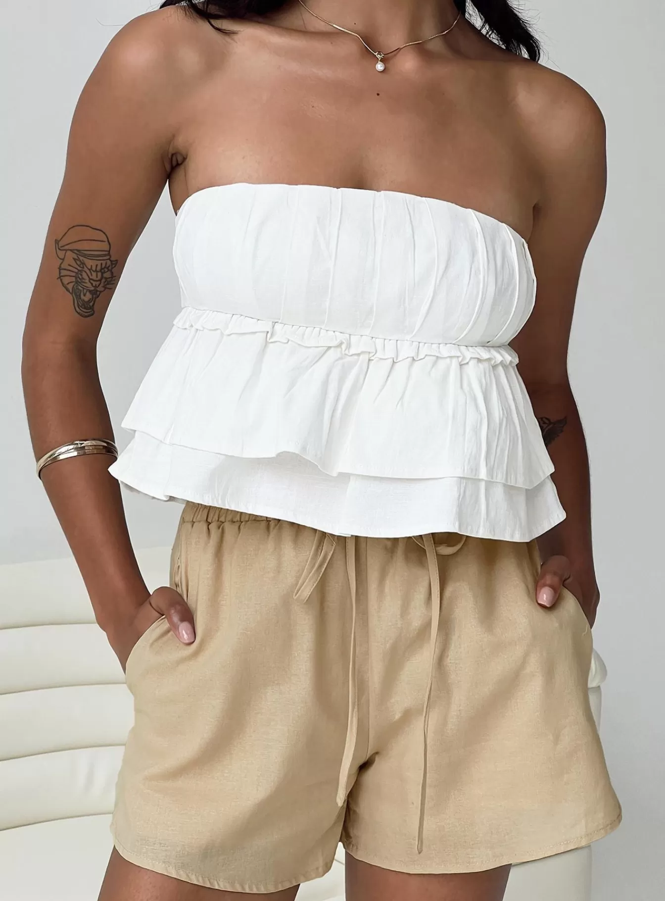 Princess Polly Shorts | Basils Shorts Beige