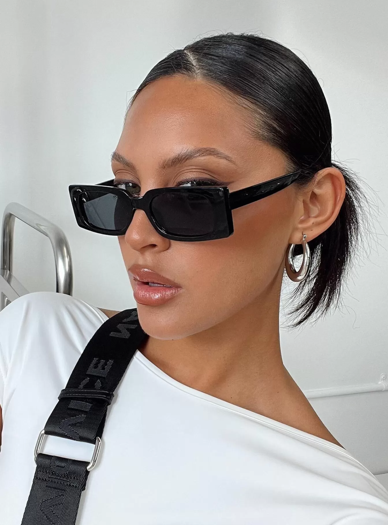 Princess Polly Sunglasses | Cahill Sunglasses Black