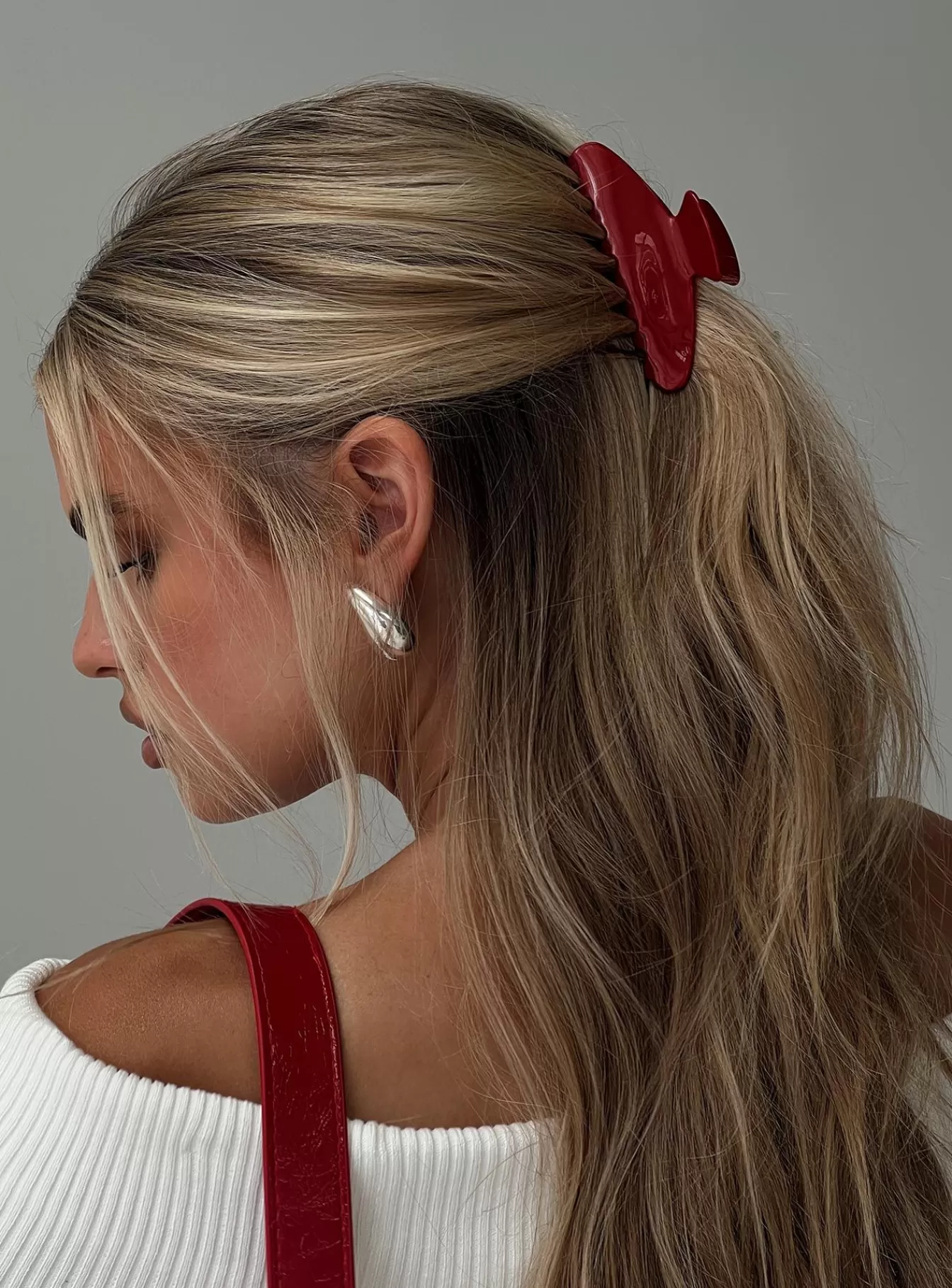 Princess Polly Hair Accessories | Caterina Hair Clip Red