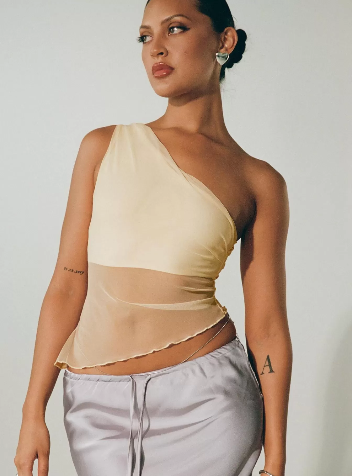 Princess Polly Crop Tops | Gilda Asymmetric Top Cream