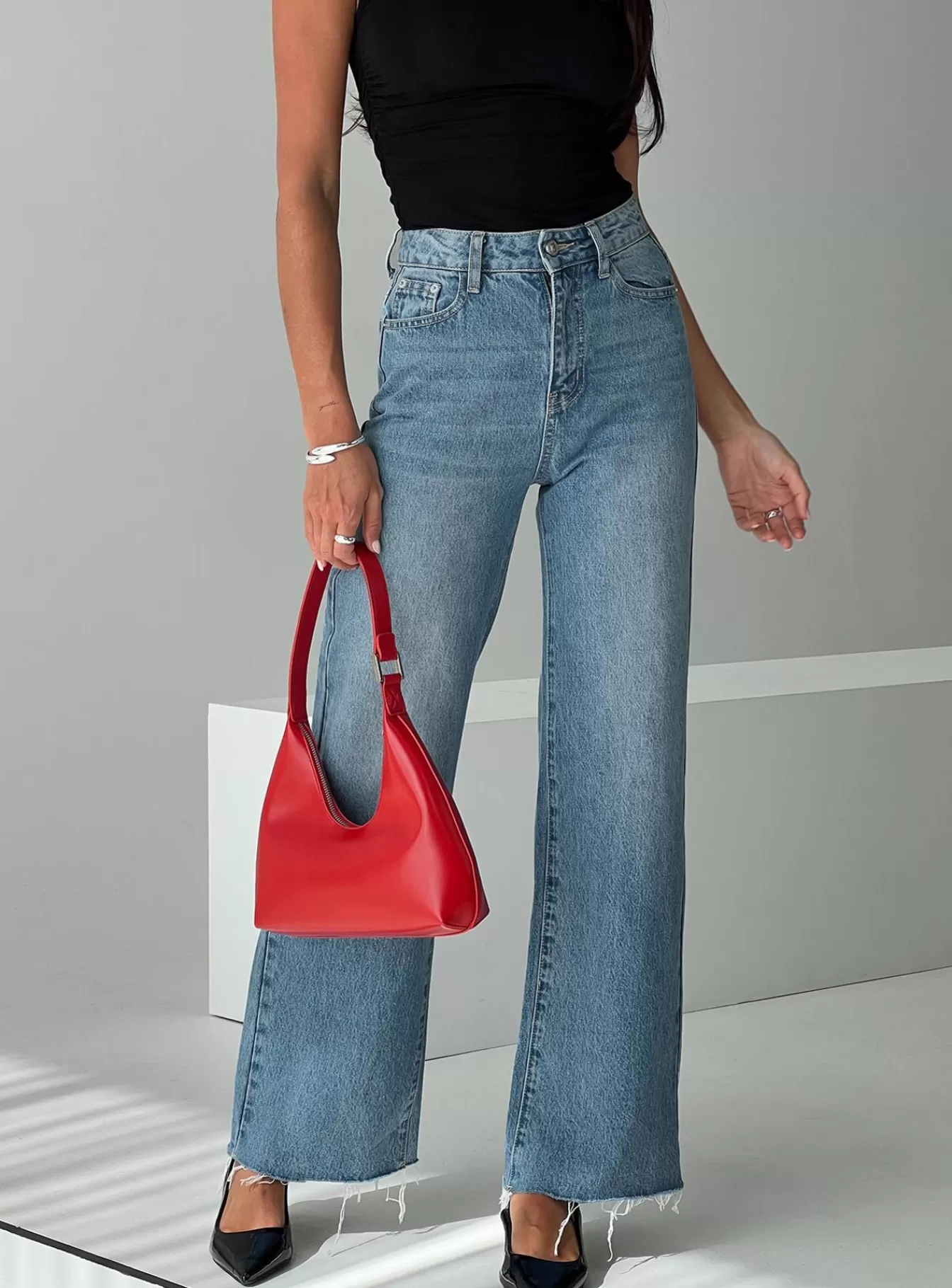 Princess Polly Jeans | Henesey Raw Hem Jeans Mid Wash