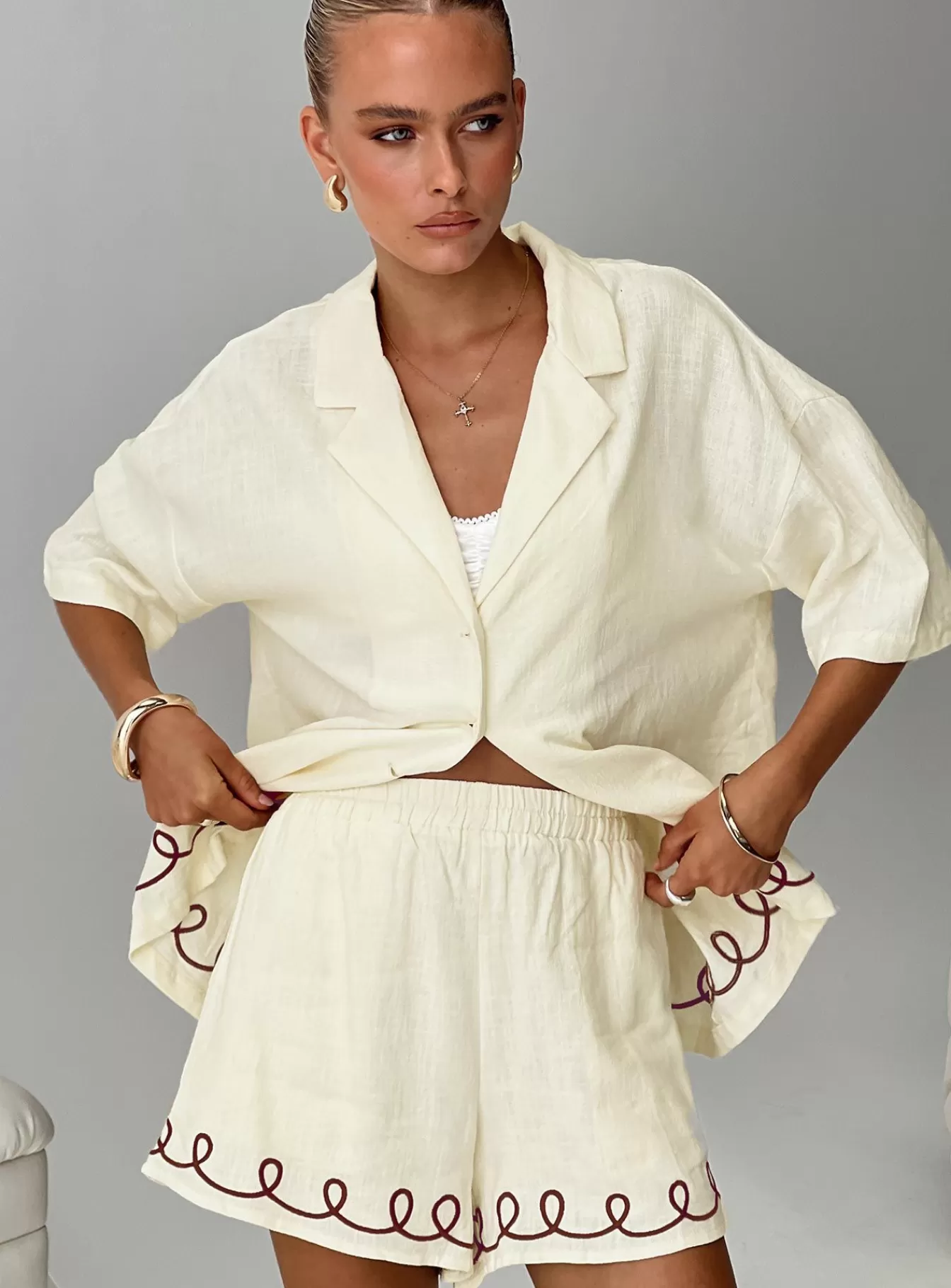 Princess Polly Shorts | Jamari Linen Blend Shorts Cream / Brown