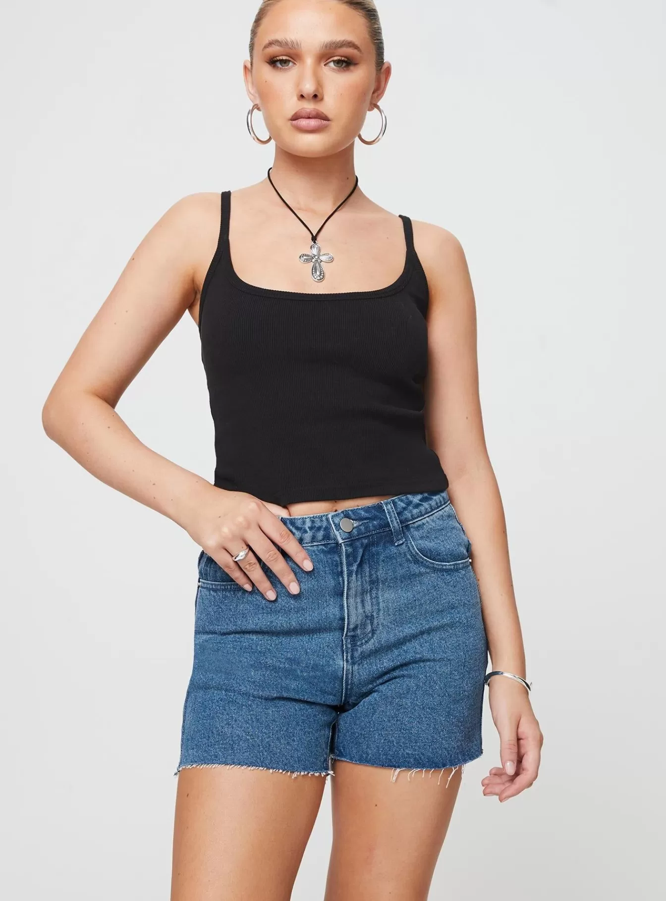 Princess Polly Shorts | Leandro Shorts Dark Wash Denim