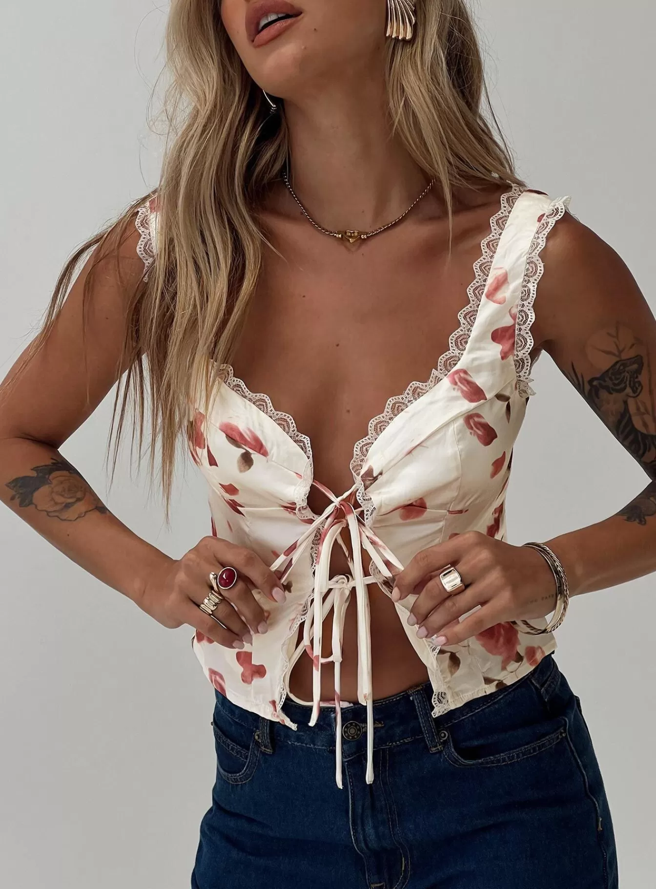 Princess Polly Crop Tops | Lemon Tree Top White / Pink