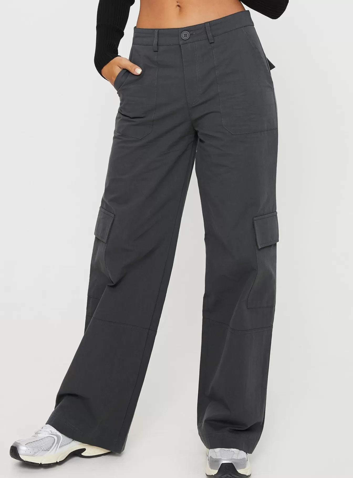 Princess Polly Pants | Luna Mid Rise Cargo Pants Charcoal