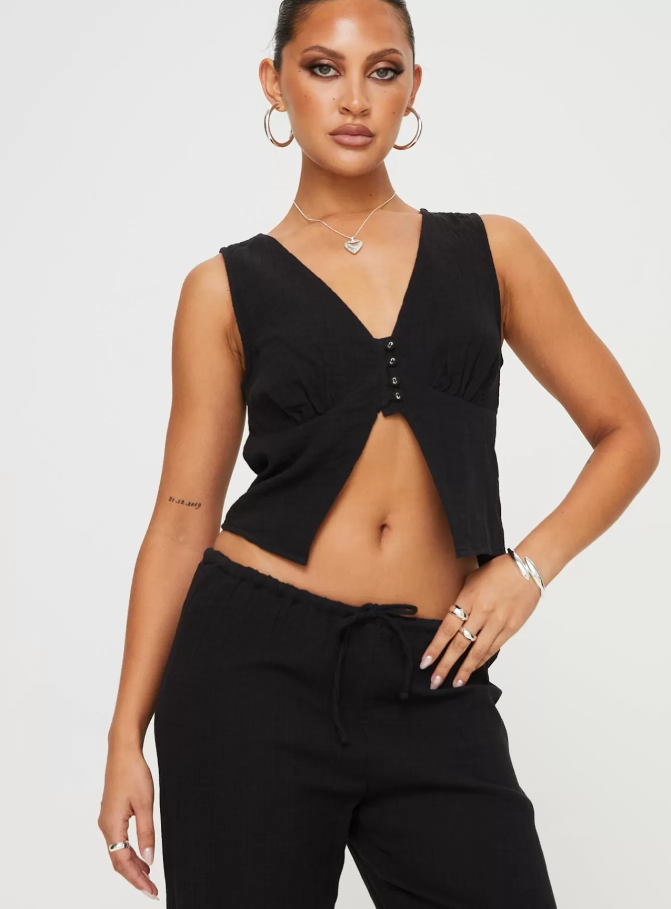 Princess Polly Crop Tops | Momo Vest Top Black