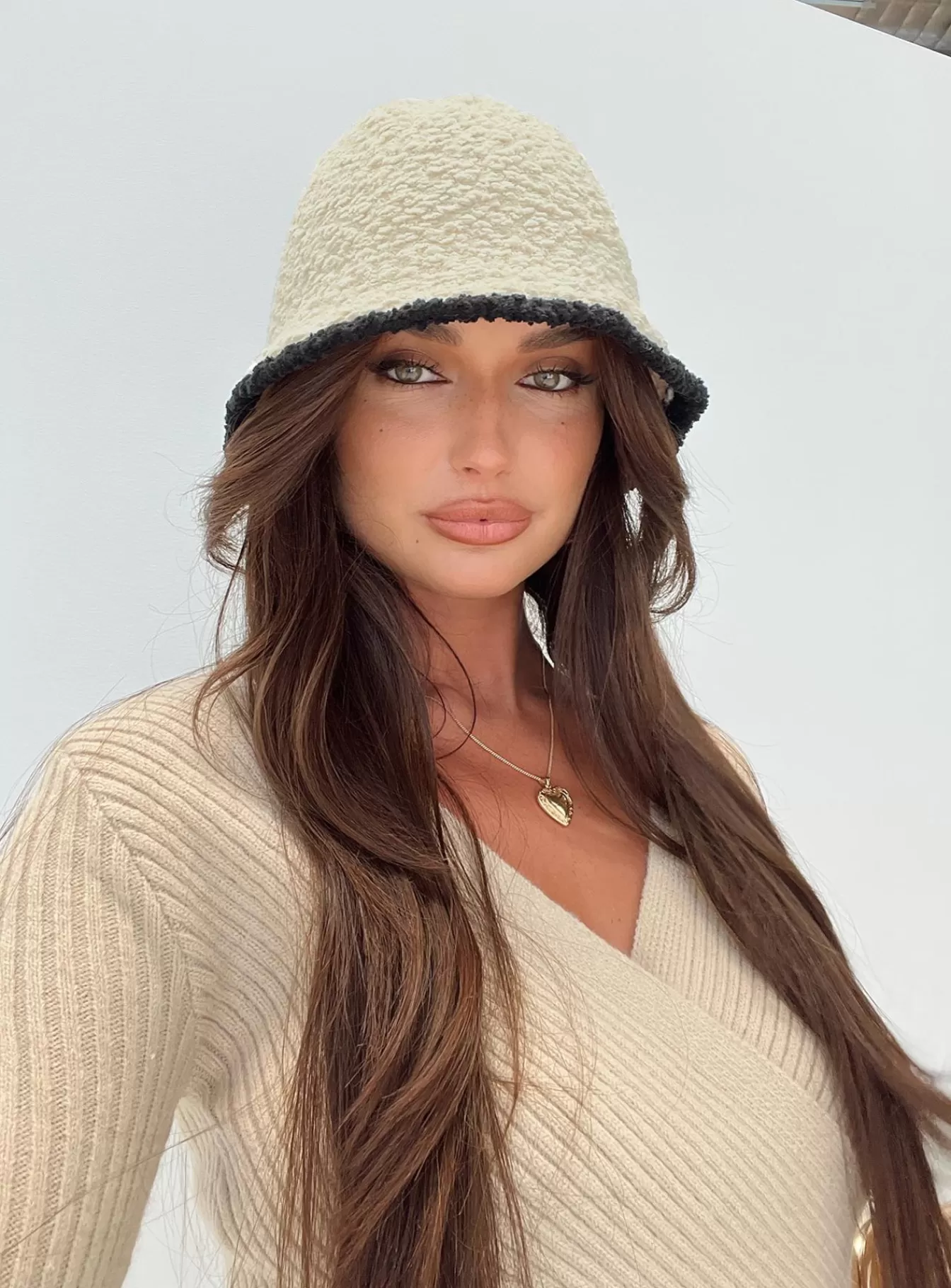 Princess Polly Hats | Nocelle Hat White / Black