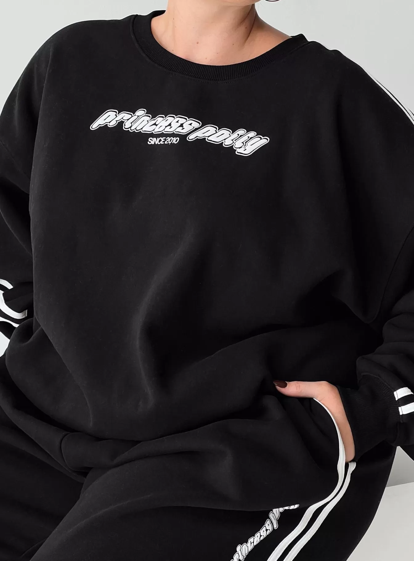 Princess Polly Sweatshirts & Hoodies | Crew Neck Sweatshirt Stripe Curve Black / White