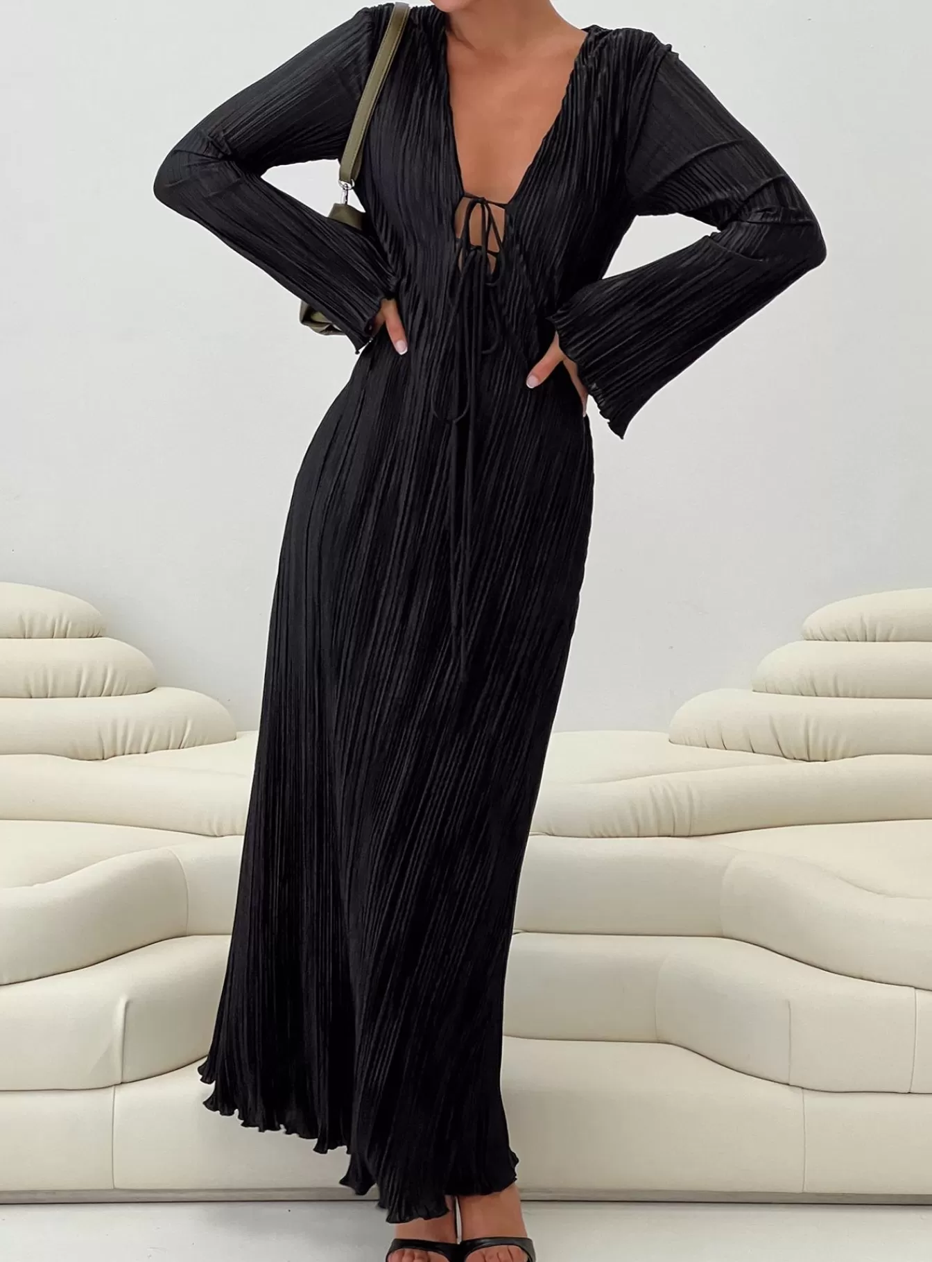 Princess Polly Maxi Dresses | Russek Long Sleeve Maxi Dress Black
