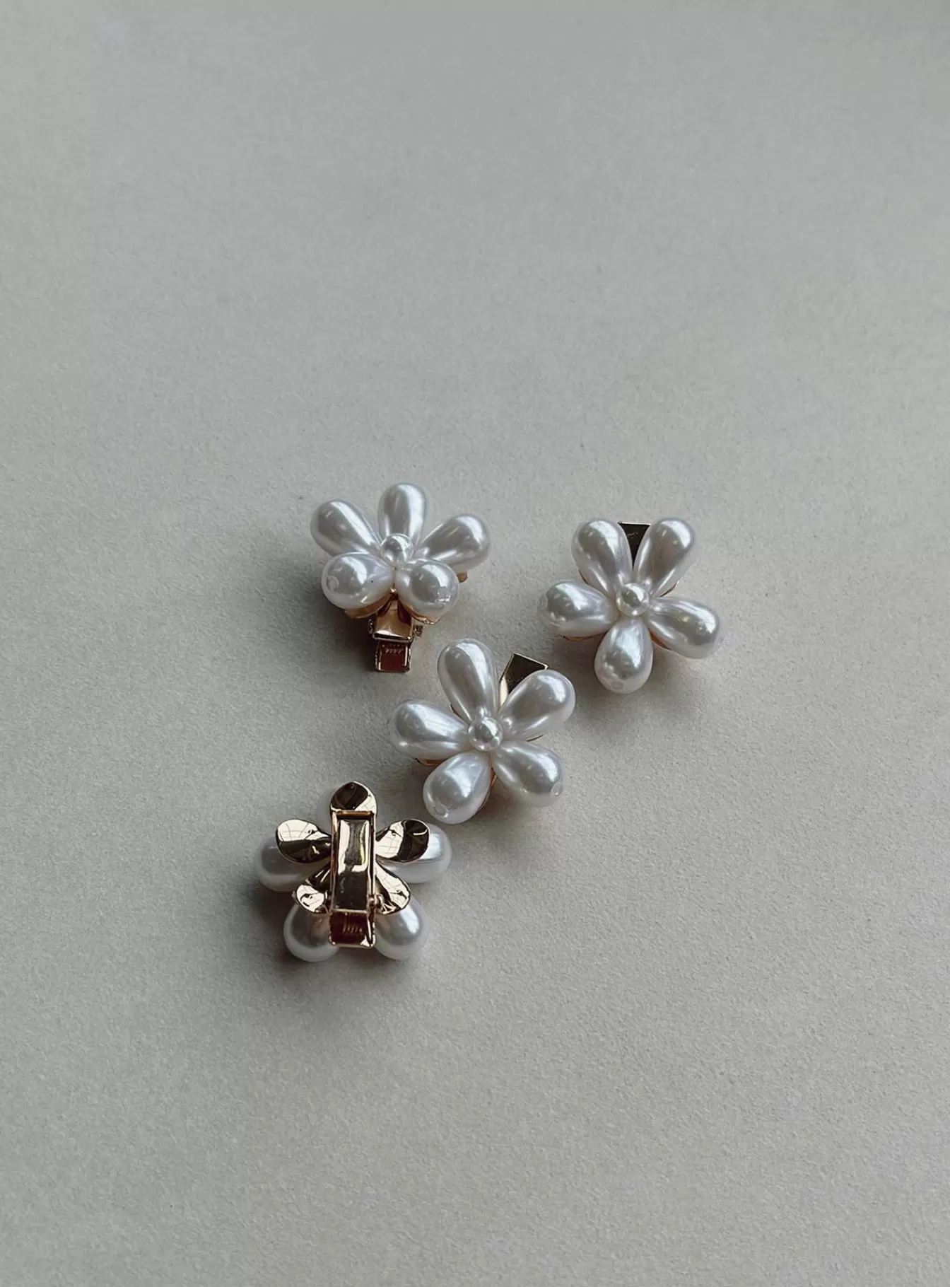 Princess Polly Hair Accessories | Satria Hair Clip Pack Pearl