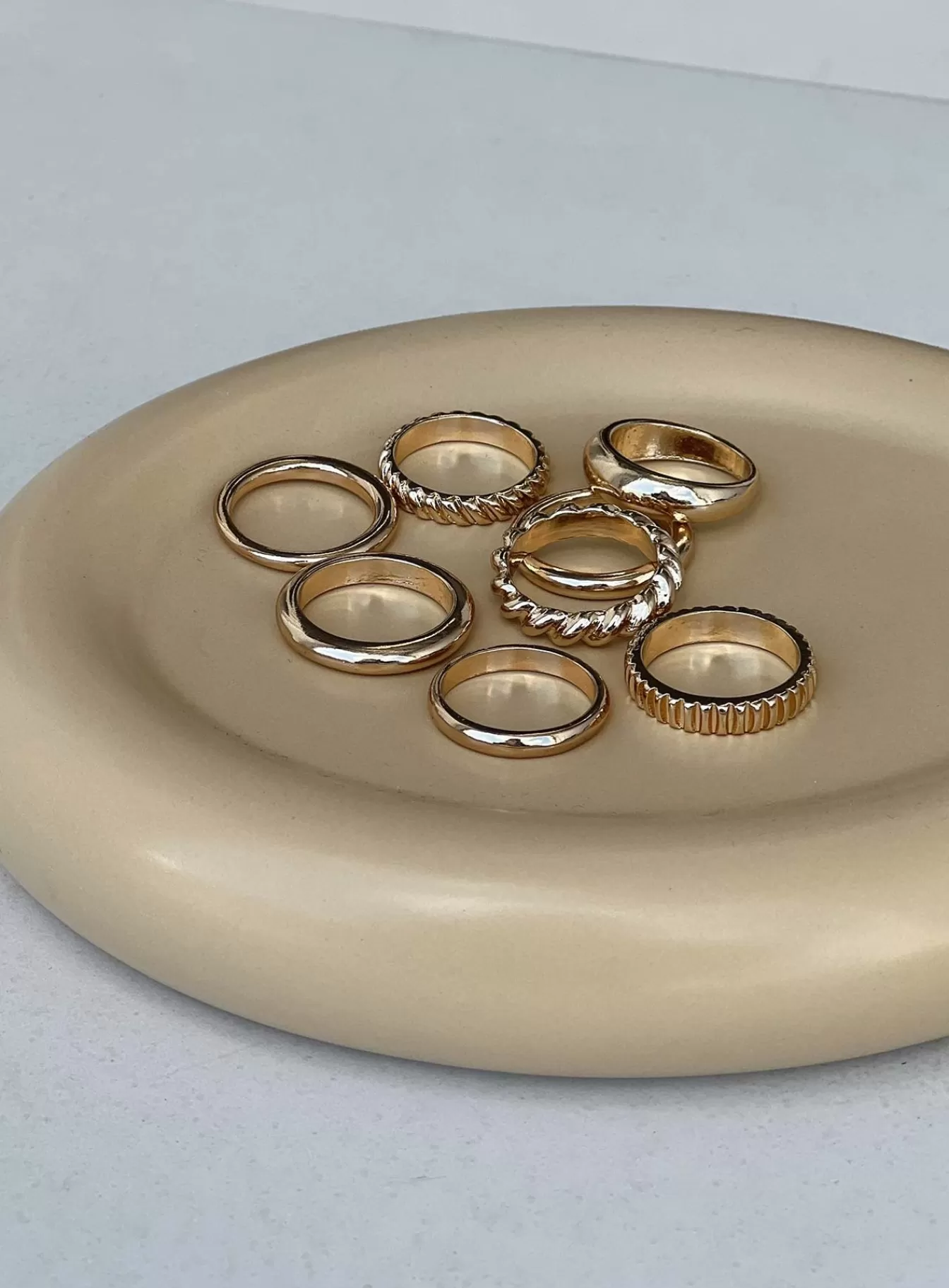 Princess Polly Lower Impact | Strait Ring Pack Gold