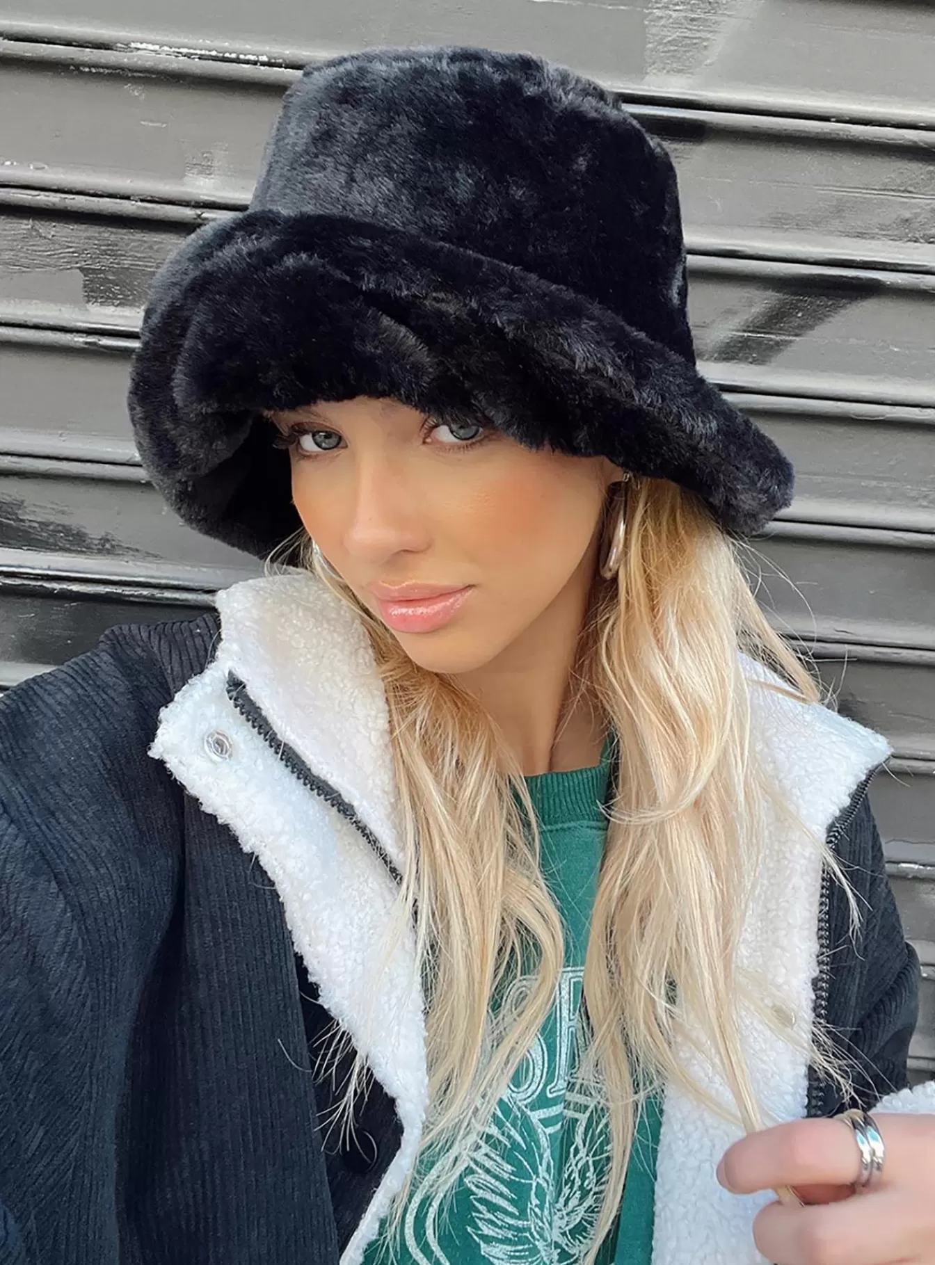 Princess Polly Hats | Theo Plush Bucket Hat Black