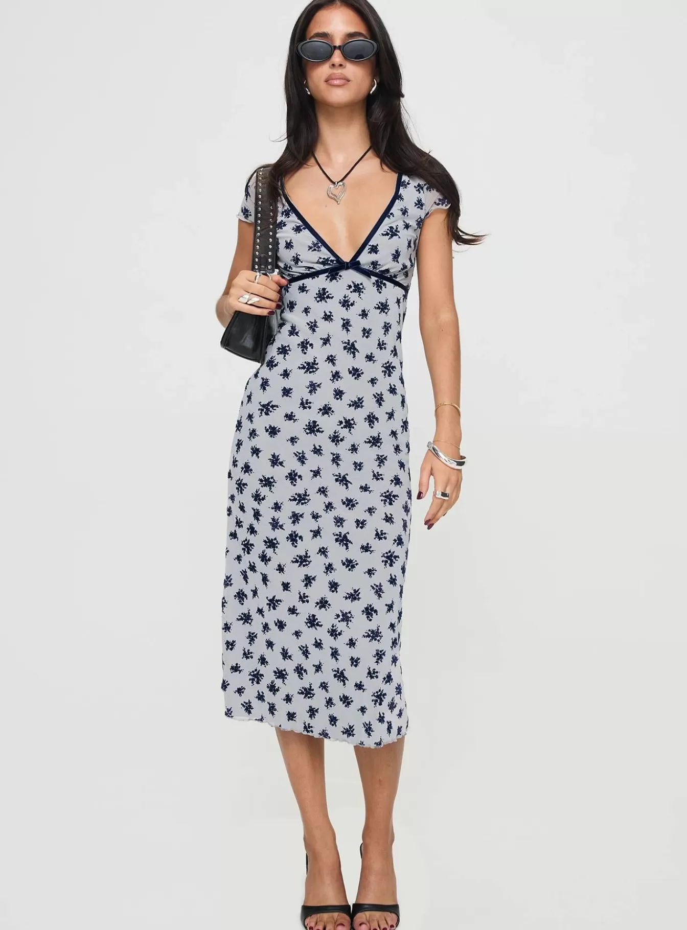 Princess Polly Midi Dresses | Vilinia Midi Dress Floral Cluster Grey Floral Cluster Pale Grey