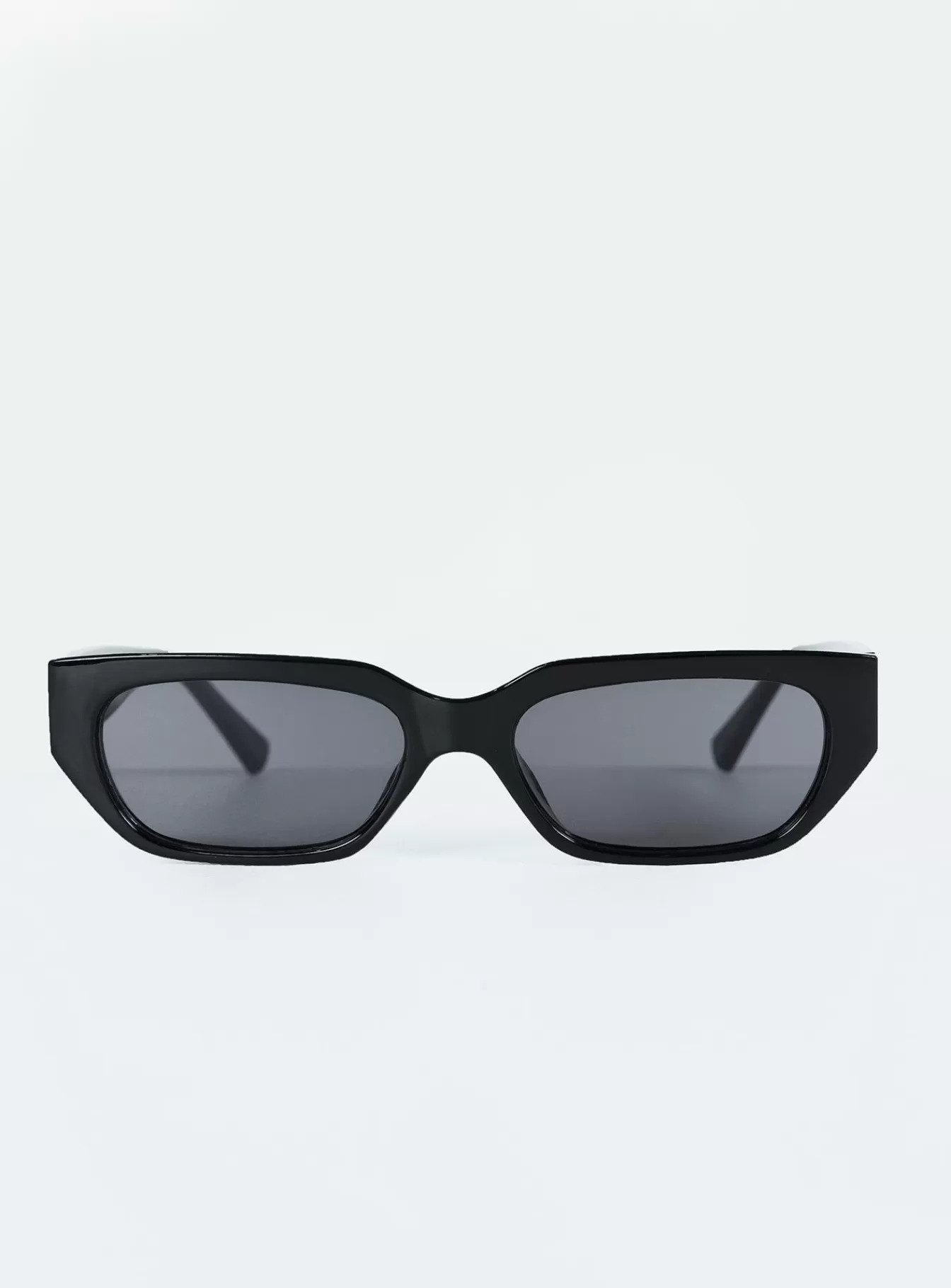 Princess Polly Sunglasses | Winnick Sunglasses Black
